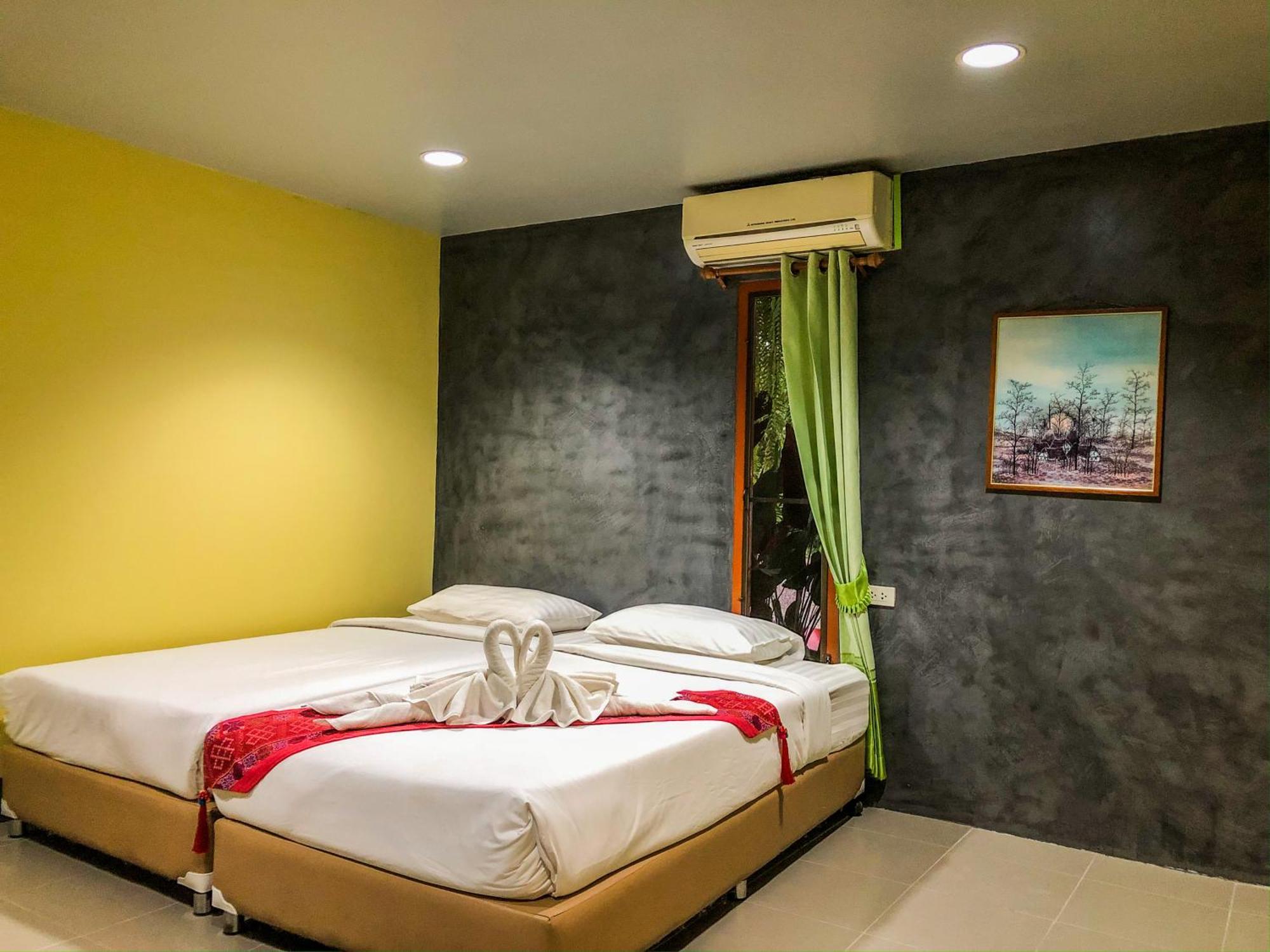 Huen San Fang Hotel โรงแรมเฮือนแสนฝาง Δωμάτιο φωτογραφία